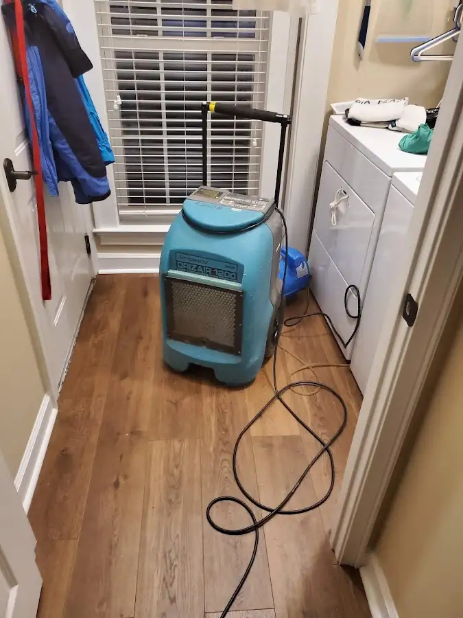 Commercial dehumidifier deployed for Crawl Space Restoration in Yulee